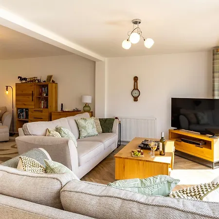 Fernlea - Cosy And Stunning Country Views Casa de Férias