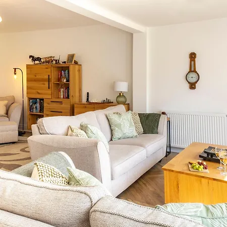 Fernlea - Cosy And Stunning Country Views Casa de Férias